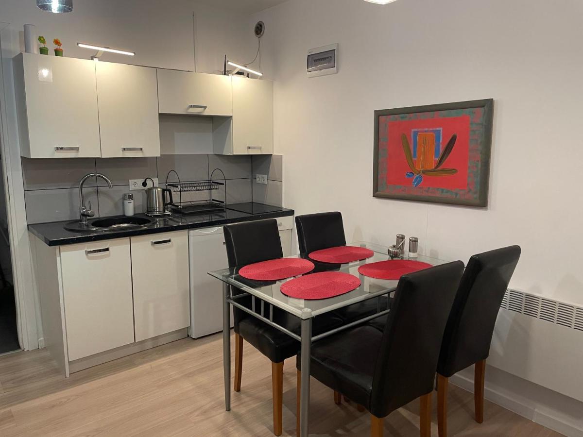 Wakacyjny Dom Na Wylacznosc "Apartament Le Soleil" Orzyny Esterno foto