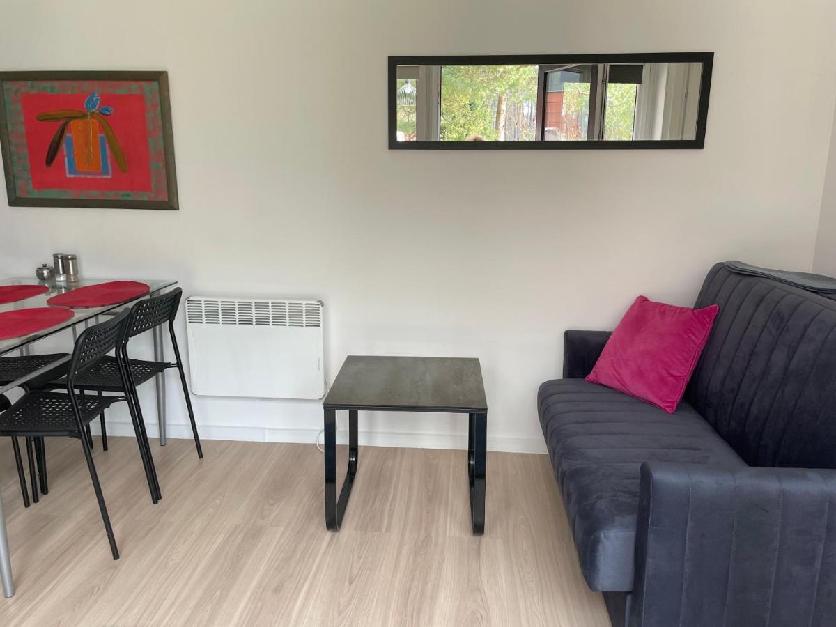 Wakacyjny Dom Na Wylacznosc "Apartament Le Soleil" Orzyny Esterno foto